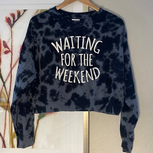 Freeze Blue Crop Sweatshirt Waiting for the Weekend Graphic Loungewear Y2K - Picture 1 of 4